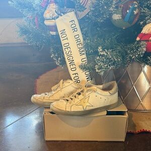 Golden Goose Cream Star Sneakers